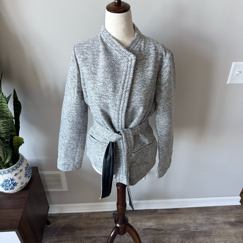 Banana Republic Gray Belted Blazer Jacket - Picture 6 of 11